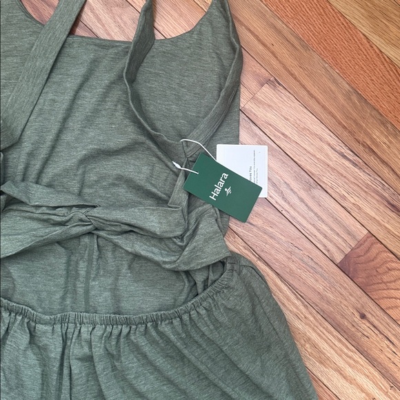 NWT Halara Pocket 2-in-1 Romper-Easy Peezy Edition Size XL Light Green - Picture 10 of 13